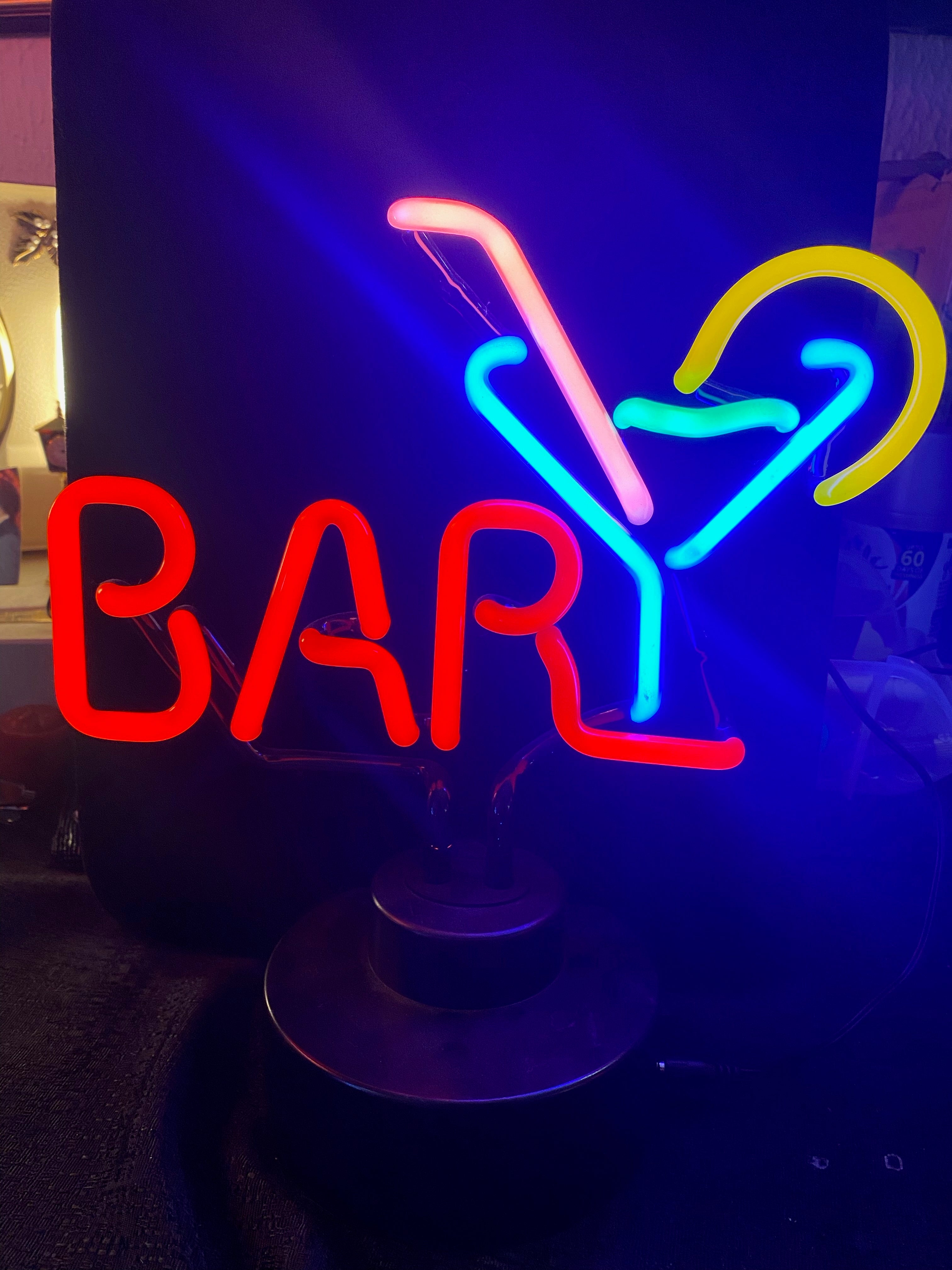 Bar Martini Neon Sculpture – Timeless-treasures-milford