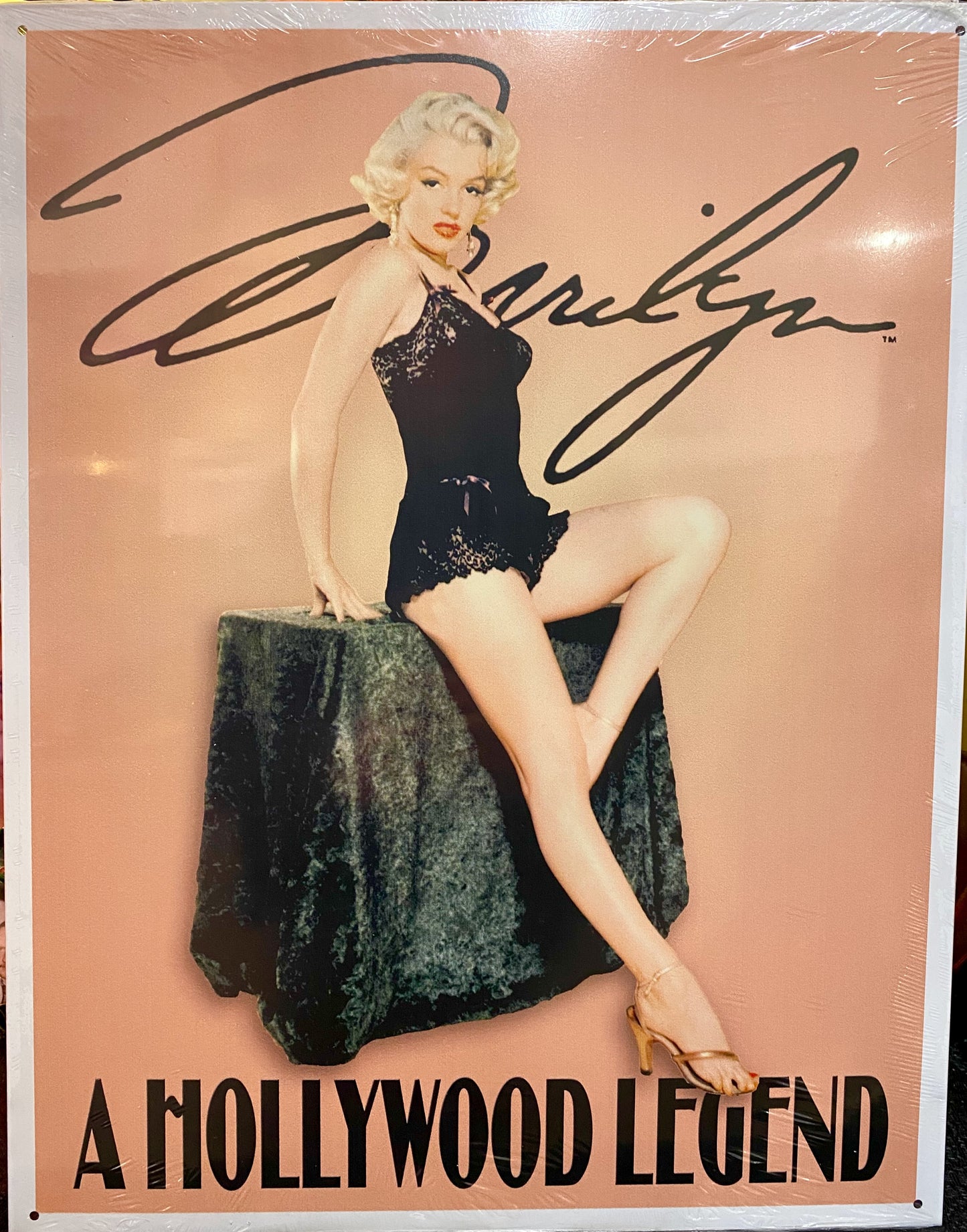 Marilyn Monroe 'A Hollywood Legend' Metal Sign